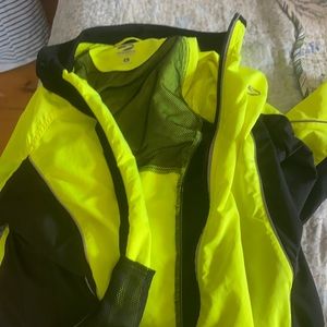 Brooks running jacket